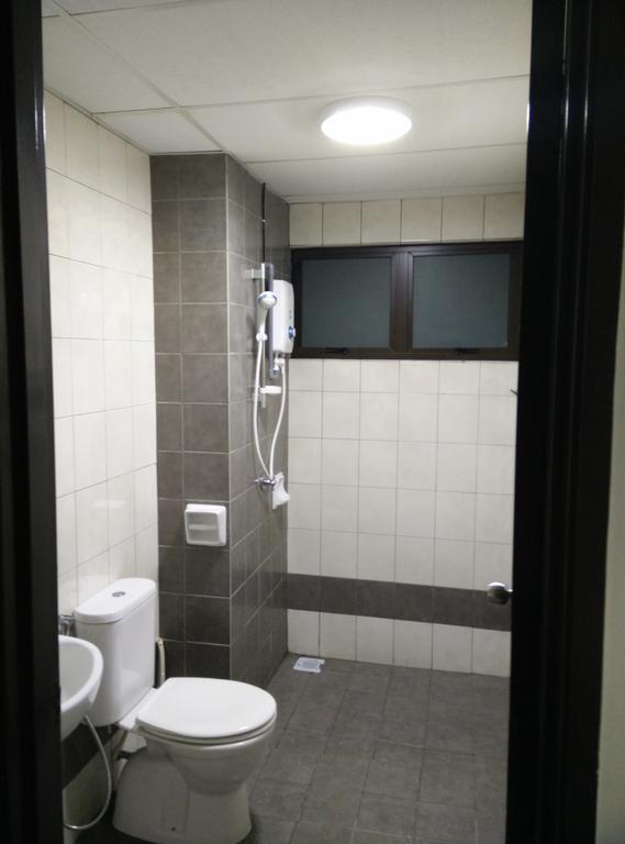 Indah Alam Condo Shah Alam Værelse billede