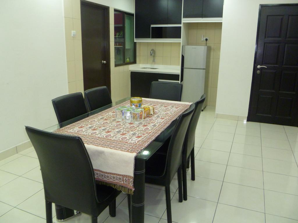 Indah Alam Condo Shah Alam Eksteriør billede